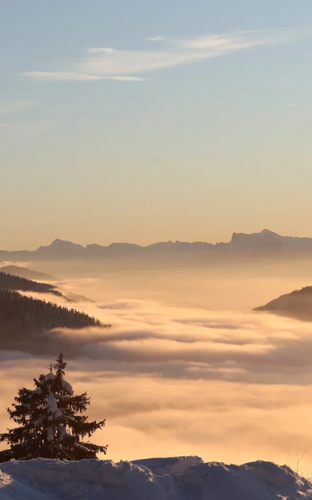 Zonsondergang bij Le Collet in de winter